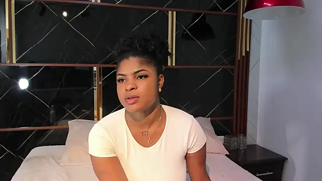 HannyThompson online show from March 24, 7:14 pm