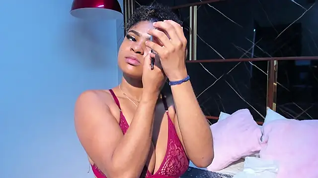 HannyThompson online show from December 17, 12:32 pm