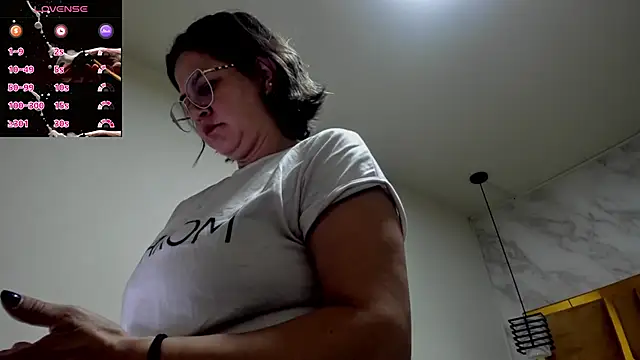 Luciifeer  online show from December 14, 5:18 pm