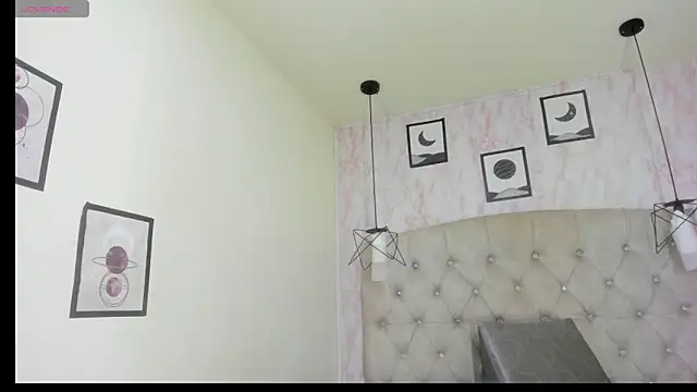 Snapshot of Luciifeer_ chatting on June 21, 6:25 pm Luciifeer online show from June 21, 6:25 pm