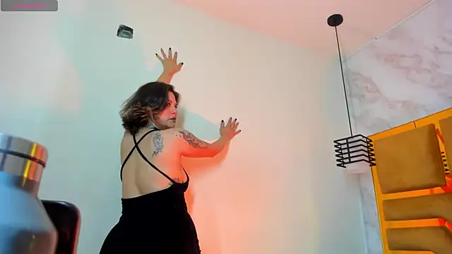 Luciifeer  online show from November 7, 6:56 pm