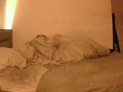 avamaxwell online show from October 5, 4:53 pm