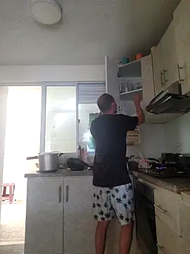 lilobaby online show from December 21, 6:42 pm