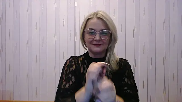 EleanoraDream online show from December 19, 4:31 pm