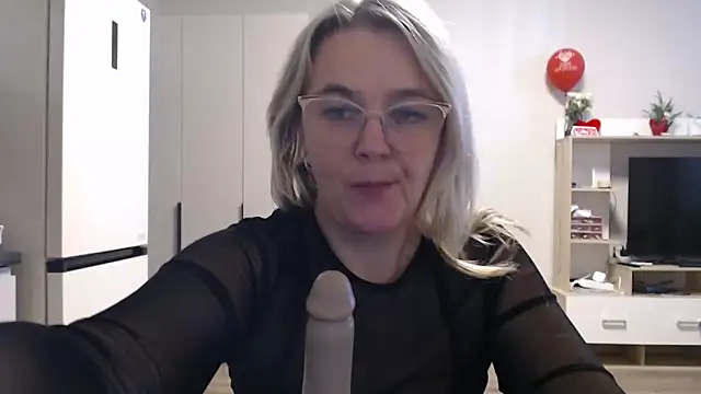 EleanoraDream online show from March 24, 7:08 am