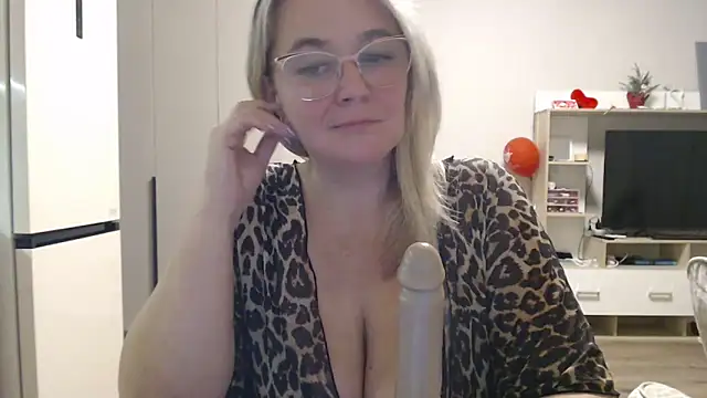 EleanoraDream online show from March 27, 4:52 pm