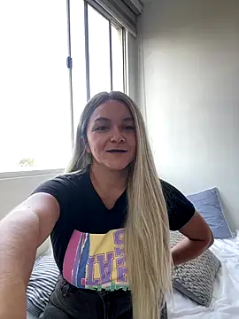 Snapshot of Nova_Gabriela chatting on November 30, 1:34 pm Nova Gabriela online show from November 30, 1:34 pm