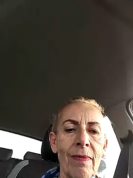 clarabell4 online show from February 9, 7:39 am