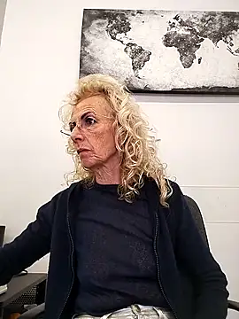 clarabell4 online show from February 25, 10:26 am