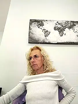 clarabell4 online show from February 26, 12:16 pm