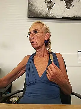 clarabell4 online show from July 15, 7:59 am