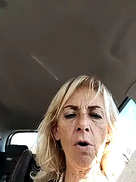 clarabell4 online show from March 24, 8:58 am