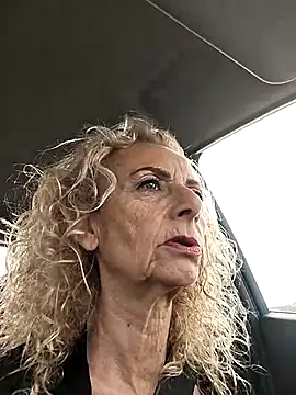 clarabell4 online show from April 8, 6:26 am