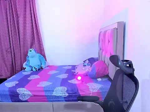 Allisson24 online show from October 25, 4:11 am