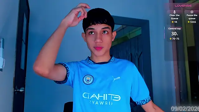 Sebax Young online show from February 9, 8:29 pm