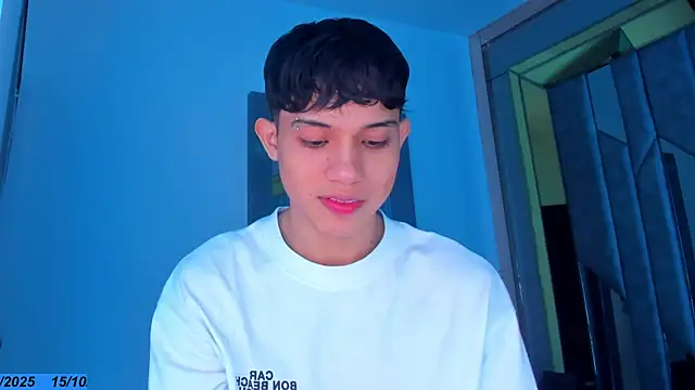 Sebax Young online show from October 15, 8:06 pm