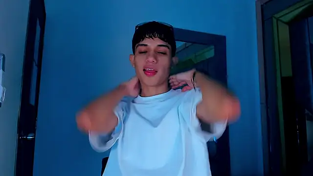 Sebax Young online show from February 10, 9:03 pm