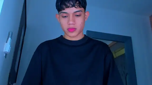 Sebax Young online show from November 26, 9:04 pm