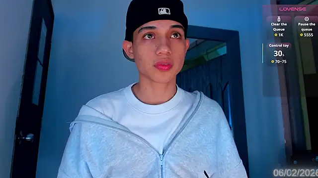 Sebax Young online show from February 7, 3:47 am