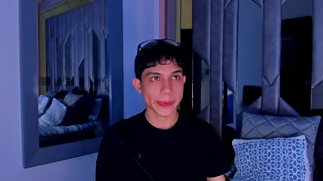 Sebax Young online show from May 6, 4:49 am