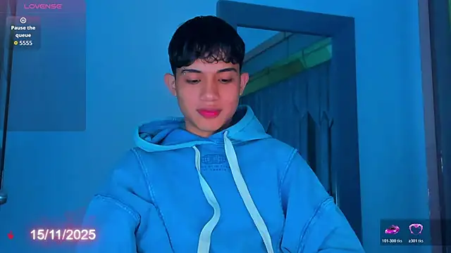 Snapshot of Sebax_Young chatting on November 15, 9:08 pm Sebax Young online show from November 15, 9:08 pm