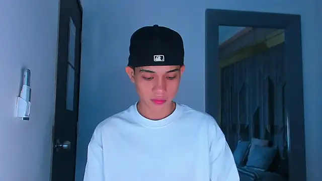 Sebax Young online show from January 11, 8:16 pm