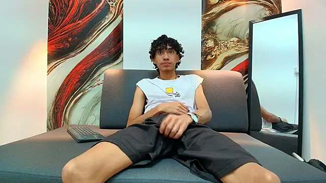 simondwayne online show from March 31, 7:27 pm