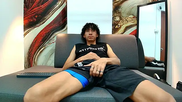 simondwayne online show from April 15, 7:29 pm