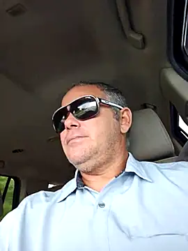 Snapshot of cubanitofeliz40 chatting on October 1, 2:54 pm cubanitofeliz40 online show from October 1, 2:54 pm