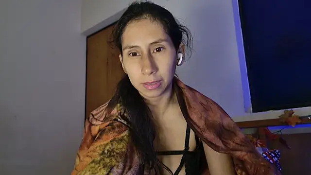  MoonLipson  online show from October 18, 10:01 pm
