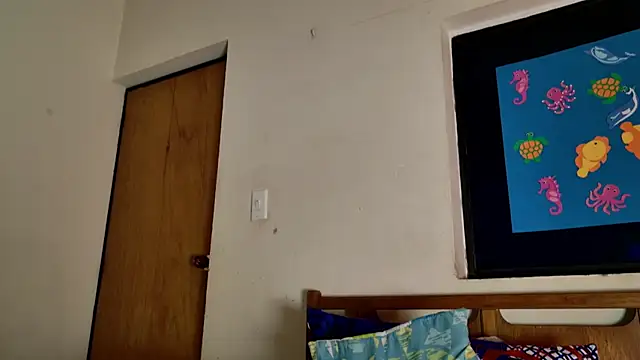  MoonLipson  online show from September 9, 4:44 am