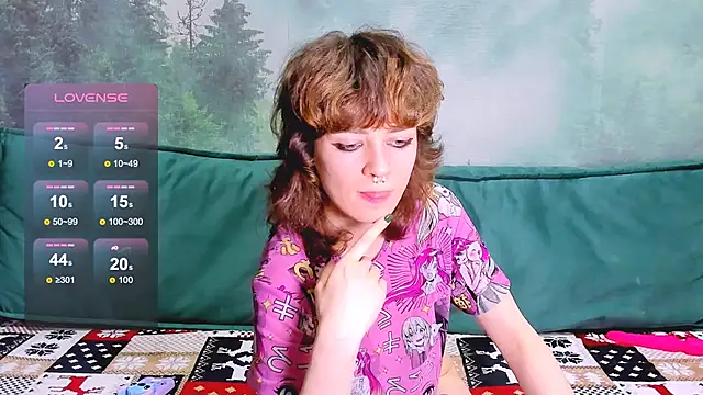 Georgia  Miller online show from April 9, 7:20 pm
