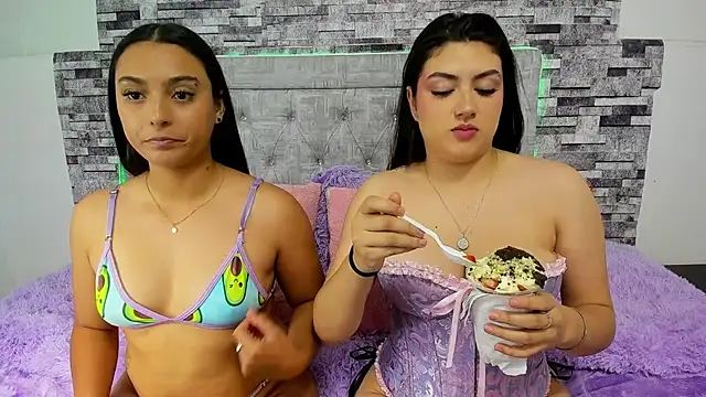 nicolexxaleja online show from November 5, 8:56 pm