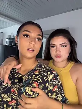 nicolexxaleja online show from March 18, 9:59 pm