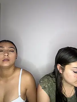 Snapshot of nicolexxaleja chatting on July 10, 10:32 pm nicolexxaleja online show from July 10, 10:32 pm