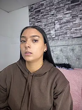 nicolexxaleja online show from January 8, 4:02 pm