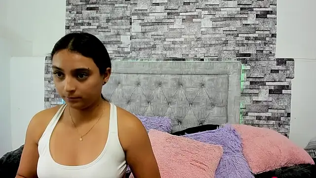 nicolexxaleja online show from December 13, 8:04 pm