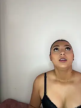 Snapshot of nicolexxaleja chatting on July 4, 1:59 pm nicolexxaleja online show from July 4, 1:59 pm