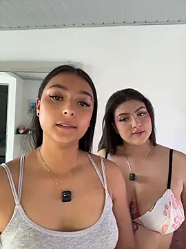 nicolexxaleja online show from April 20, 3:13 pm