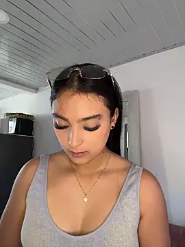 nicolexxaleja online show from March 7, 3:50 pm