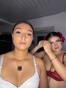 nicolexxaleja online show from March 28, 11:50 pm