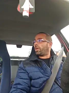 Thomas043 online show from November 20, 7:20 am