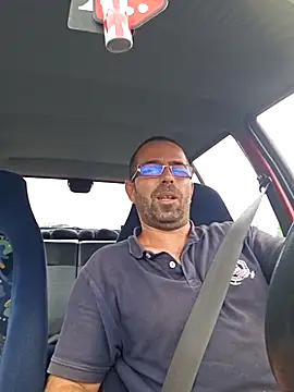 Thomas043 online show from September 11, 10:15 am