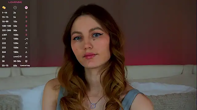 Snapshot of YungTessa chatting on February 16, 8:07 pm YungTessa online show from February 16, 8:07 pm