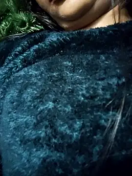 Snapshot of cute_radhikaa chatting on January 14, 8:34 pm cute radhikaa online show from January 14, 8:34 pm