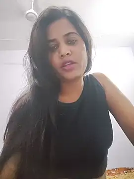 cute radhikaa online show from May 24, 7:08 am