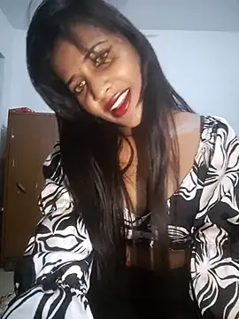 Snapshot of cute_radhikaa chatting on November 11, 5:08 pm cute radhikaa online show from November 11, 5:08 pm