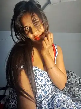 Snapshot of cute_radhikaa chatting on December 3, 7:02 pm cute radhikaa online show from December 3, 7:02 pm
