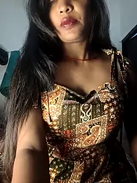 Snapshot of cute_radhikaa chatting on October 16, 12:30 am cute radhikaa online show from October 16, 12:30 am