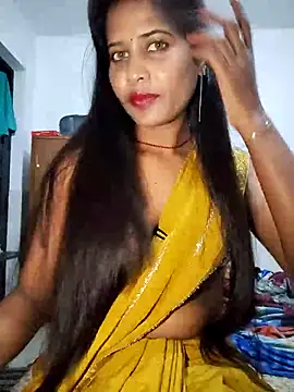 Snapshot of cute_radhikaa chatting on November 12, 6:34 pm cute radhikaa online show from November 12, 6:34 pm